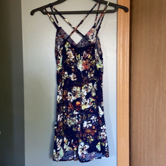 Romper - Picture 2 of 2